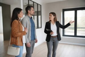 Comment devenir agent immobilier ? formations, métier et perspectives